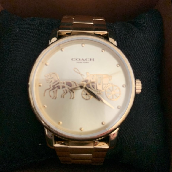 Watch - Picture 2 of 3